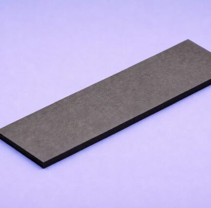 90139700007 Becker Carbon Vanes 95x41x4.3 mm for vacuum pumps. We offer high-quality carbon vanes and spare parts for vacuum pumps.