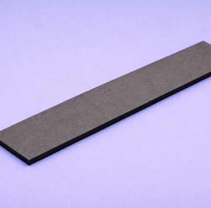 90140100004 Becker Carbon Vanes 170x37x4.3 mm for vacuum pumps. We offer high-quality carbon vanes and spare parts for vacuum pumps.